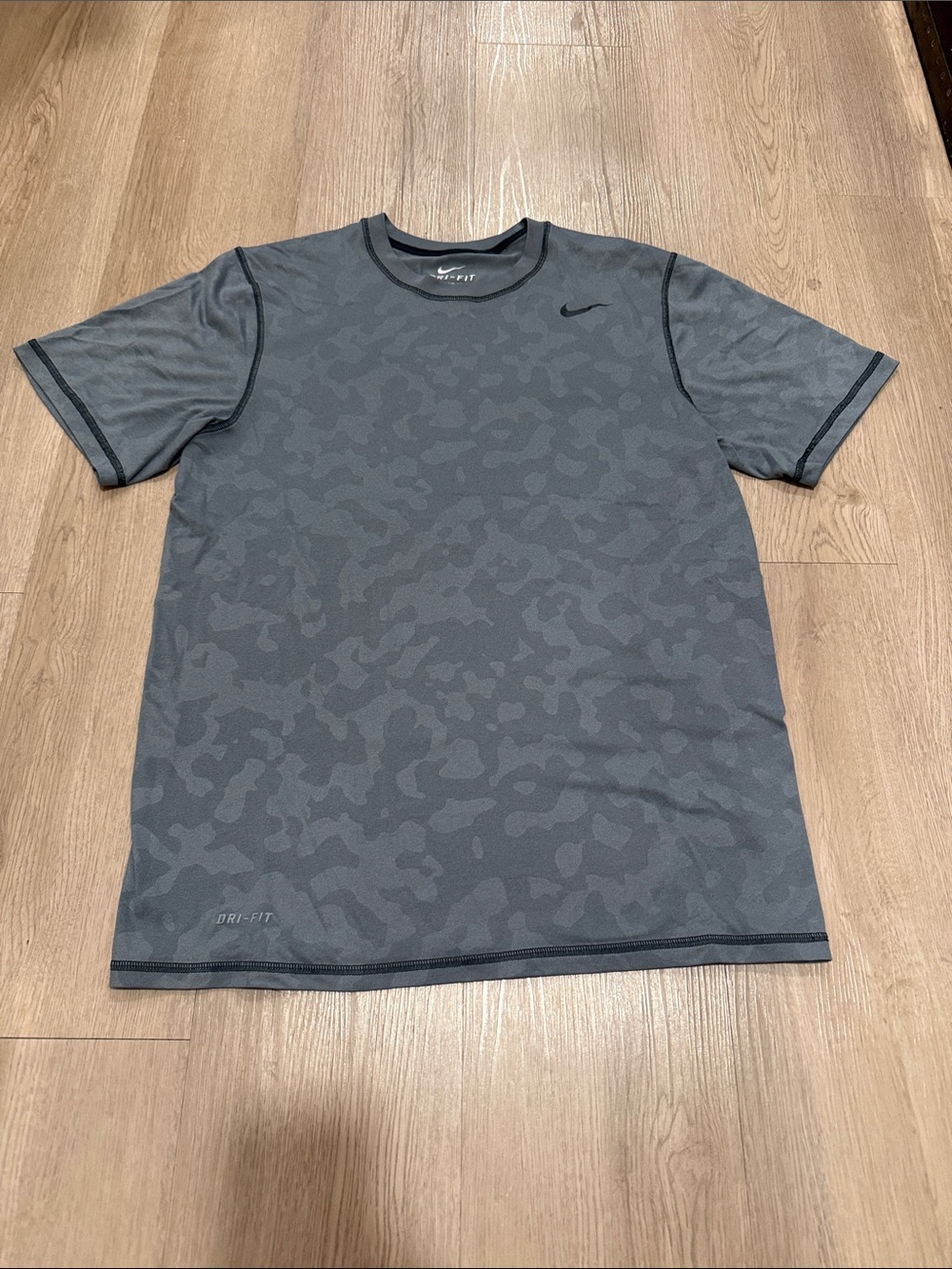 Nike Short Sleeve Dri-FIT Tee - Charcoal Gray Camo